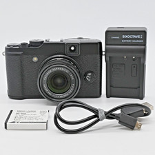 FUJIFILM X10 Black Digital Camera Tested Power  Shutter w/ Battery Charger