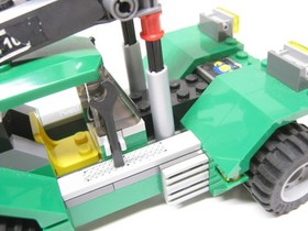 LEGO CITY #7992: Container Stacker | Sold As Pictured Incomplete