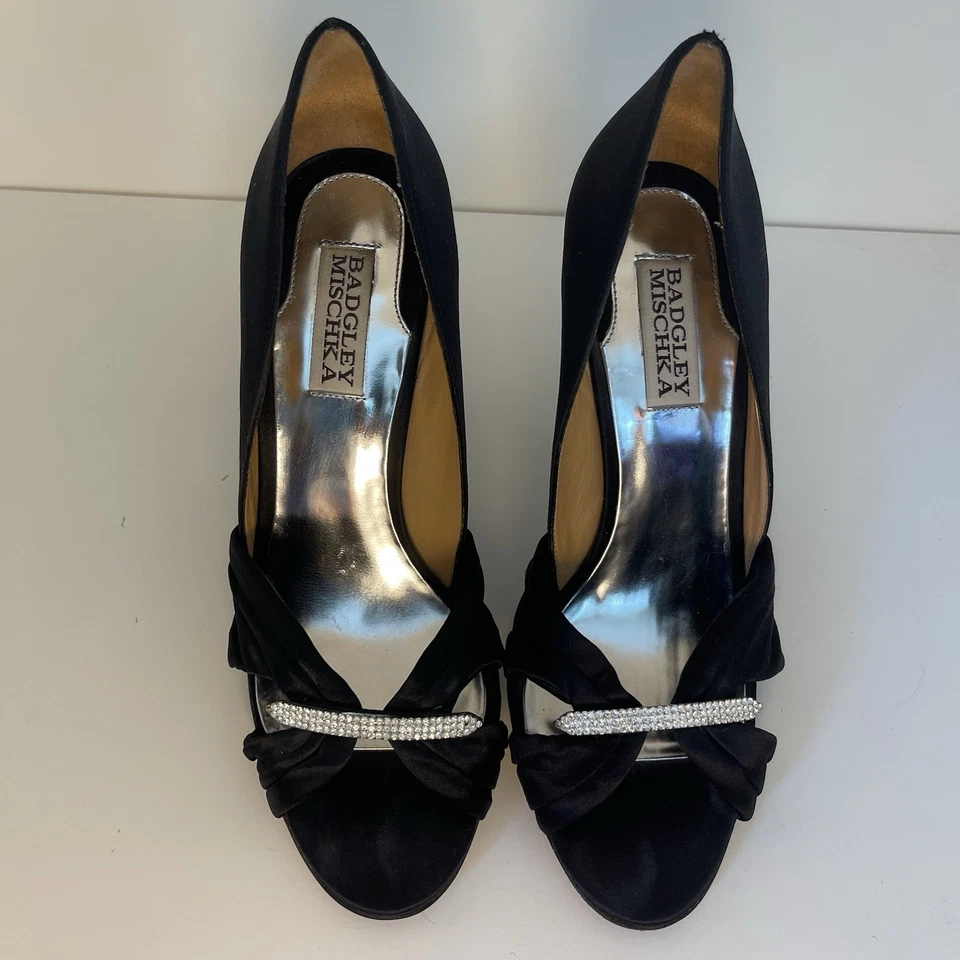 BADGLEY MISCHKA Black crystal embellished Platform Pumps Heels Peep Toes 7M Vtg - Image 2 of 4