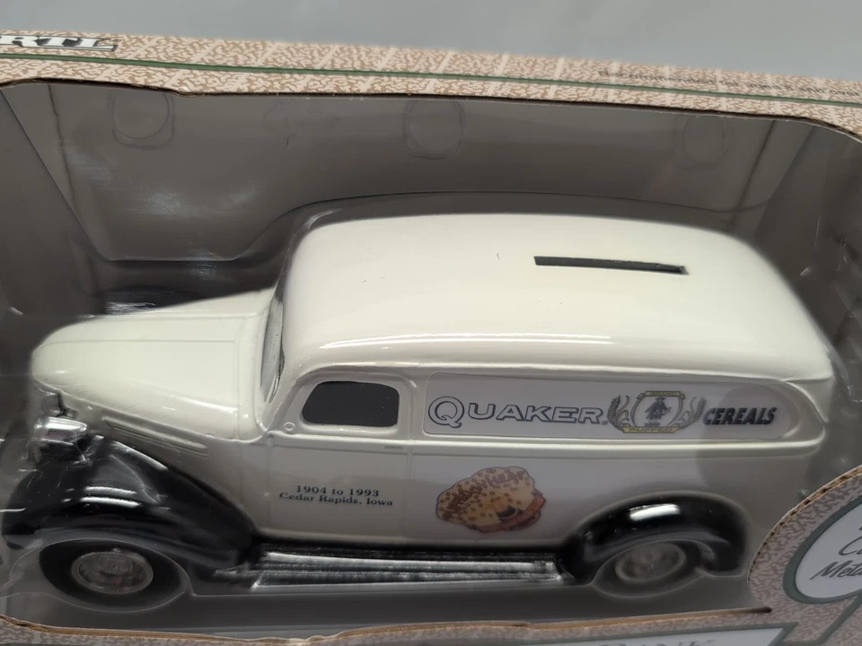 ERTL Quaker Cereals 1938 Chevy Panel Truck 1/25 Die Cast Coin Bank NIB  - Image 4 of 4