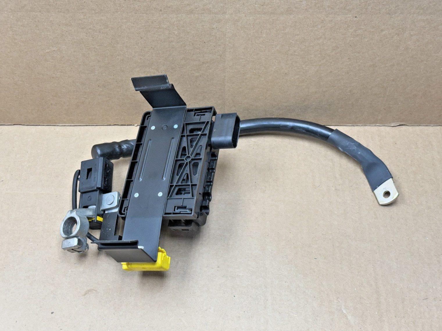 06-12 Bentley Continental Flying Spur Positive Battery Junction Box Cable PO43