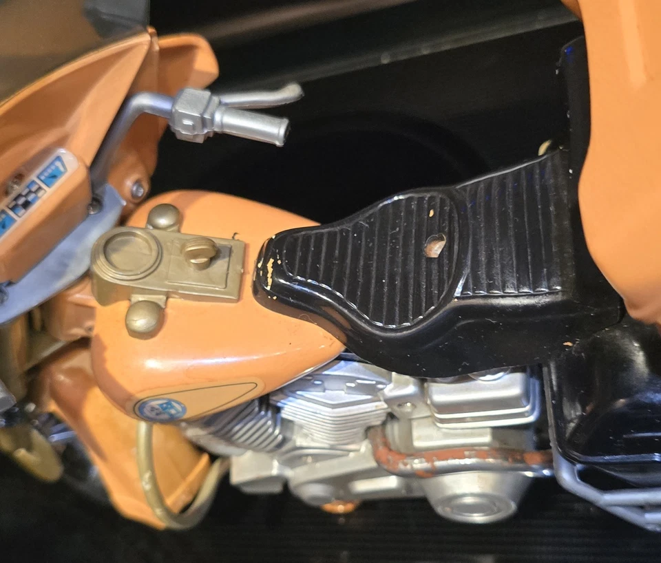 FunRise Años 80 Policía Metropolitana Harley Davidson Motocicleta Luces/Sonido *No Funciona* Foto 4 de 4