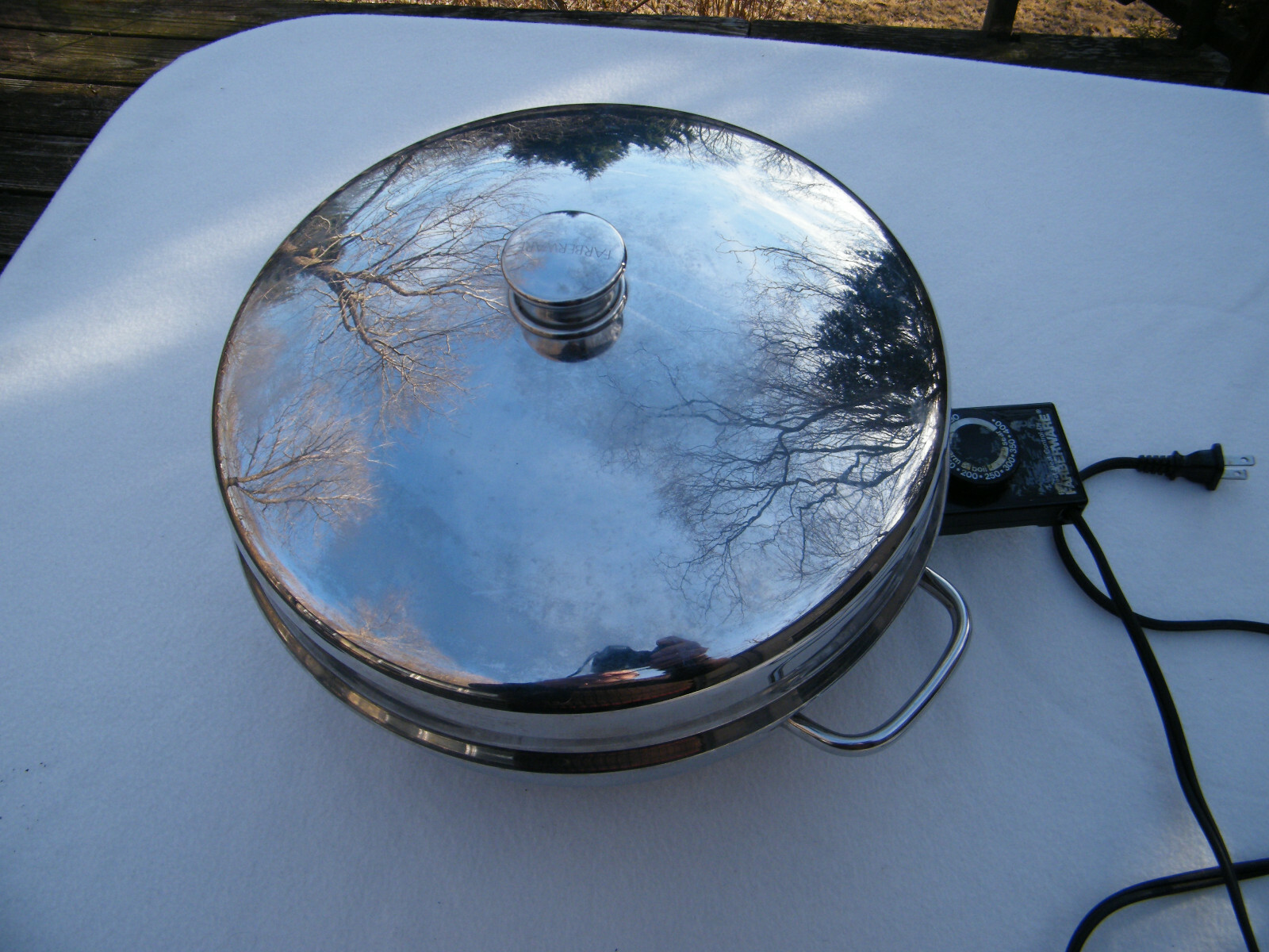 VTG Farberware 12 Inch Buffet Server Electric Fry Pan Model 335-A