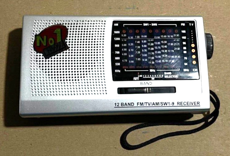 12 BAND FM/TV/SW1-9 Hi-Fi RECEIVER PORTABLE WORLD-WIDE RADIO TESTED WORKS
