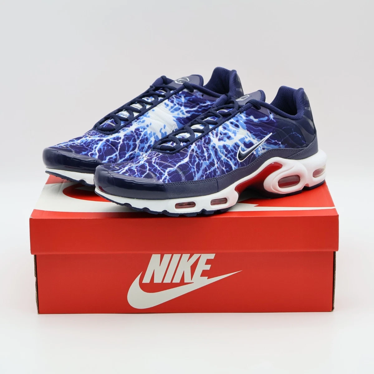 Preços baixos em Nike Air Max Plus Red White Blue | eBay