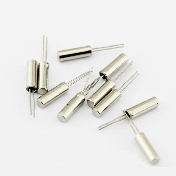 Crystal 32.768KHz Oscillator for Microprocessors - Reliable Timing