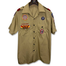 Boy Scouts of America BSA Shirt Sz Large Mens Button Up Short Sleeve Patches