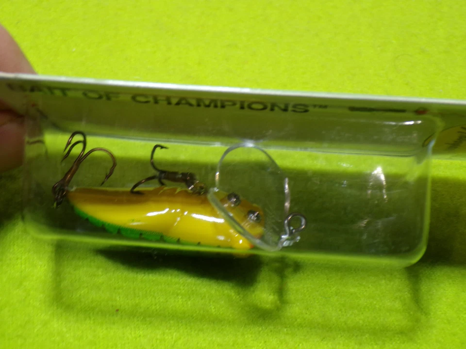 Arbogast Topwater Frog Lure 2" Long, New in the Box - Image 2 of 4