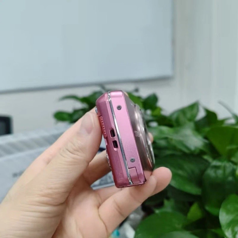 SONY Cyber shot DSC-W630 16.1MP 5x Zoom Digital Camera with