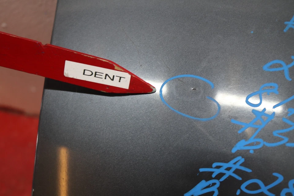 2014 2016 KIA CADENZA REAR TRUNK LID OEM WITH CAMERA Foto 4 de 4