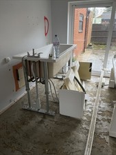 2 X Hi-lo Assisted Bath Tubs