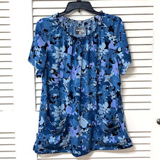 Butter Soft XL Womens Blue Floral Scrub Top Stretch Double Pocket Medical