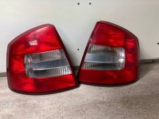 2010 SKODA OCTAVIA PASSENGER & DRIVER SIDE REAR TAIL LIGHTS PAIR