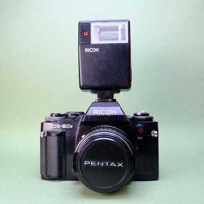 RICOH XR-20SP PROGRAM 35mm Slr Film Camera & Flash With 50mm