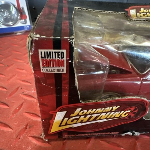 1:24 Red Johnny Lightning 1965 Chevy Chevelle SS Diecast Car NIB LE!! Rare White - Picture 4 of 12