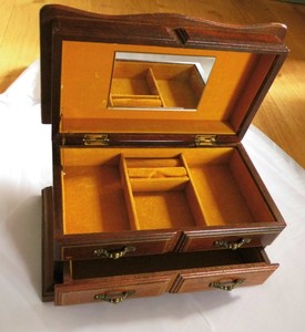 Vintage Wooden Musical Jewellery Box Chest Of Drawers Shape Yellow