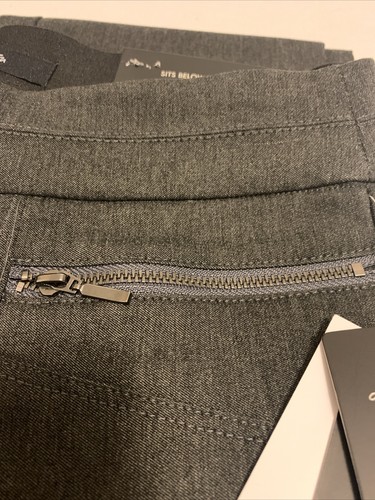 Lehighton Skinny Junior Pants Black Size Small 2 Zip Front Pockets - Picture 12 of 17