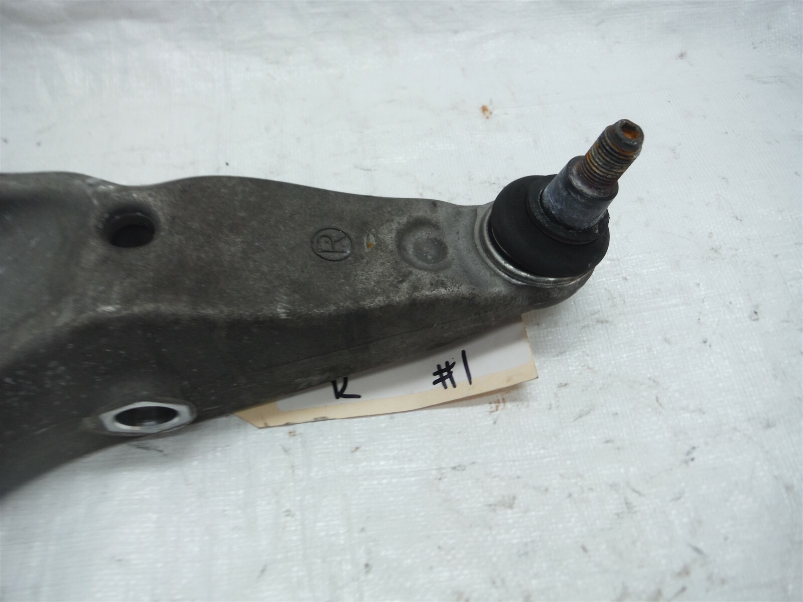 2014-2017 MASERATI GHIBLI PASSENGER RIGHT FRONT LOWER CONTROL ARM 06700071790
