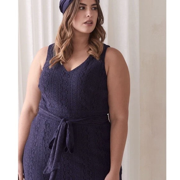 RACHEL ROY Navy Lace Fluted Hem V Neck Waist Tie Romantic City