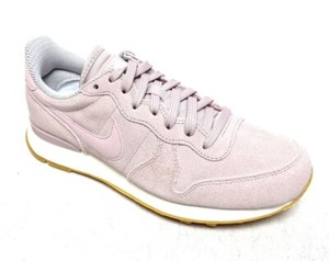 nike internationalist se rosa