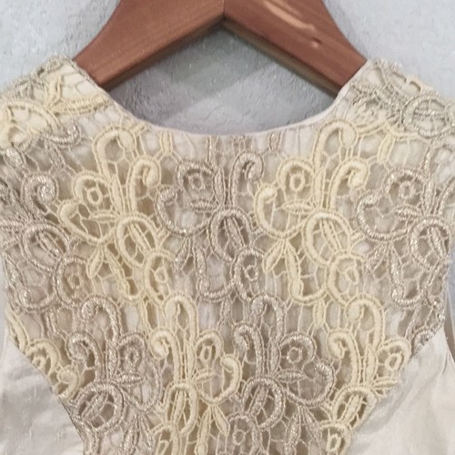 Bears Custom Wares Girls Sz M 7/8 VINTAGE Crochet Lace Button Vest - Picture 6 of 12