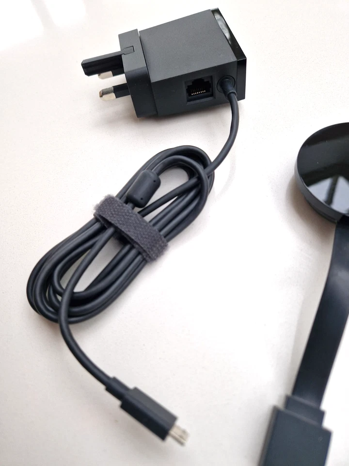Google Chromecast Ultra HD 4K with Power Ethernet Adapter, Fast Delivery - Image 2 of 3