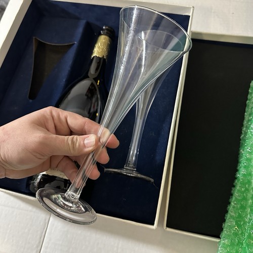 Empty Pommery Cuvée Louise 1995 Champagne Bottle & 2 Glasses In Box Rare Set - Picture 5 of 7