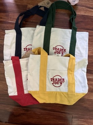 Trader Joe s Mini Canvas Tote Bag 2025 Christmas Set Of 4 Limited Edition