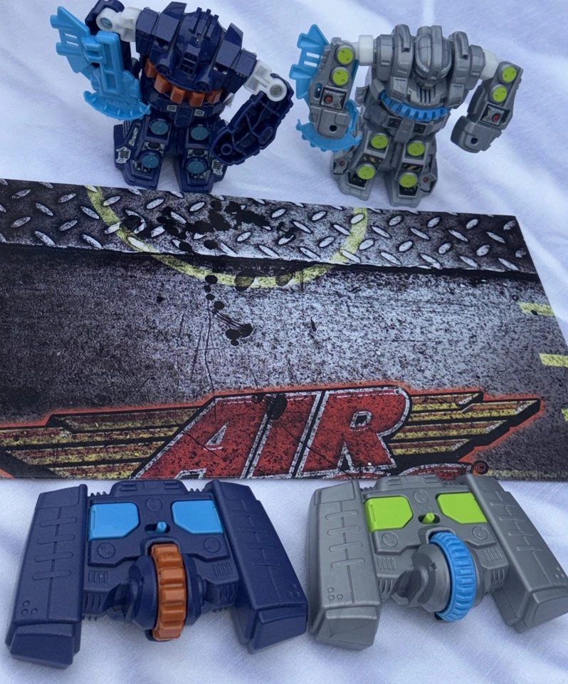Air Hogs SMASH BOTS 2-Player Battling  Robots  in original box *Tested, Working - Image 4 of 4