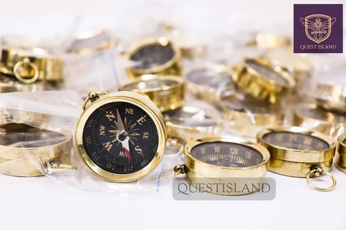 Small Brass Compass Keychain with Coordinates Love Gift, Christmas, Nautical - 第 3/4 張圖片