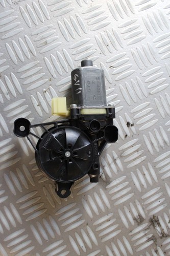 Fensterhebermotor  L 0130822717 VW Golf 2.0 TDI Bluemotion Technology Au/auv