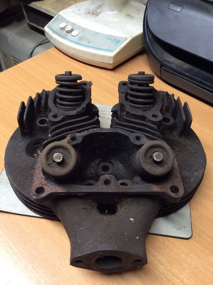 Classic Vintage Cylinder Head Bsa Triumph Villiers Etc Nos? Used? (B3) - Image 3 of 4