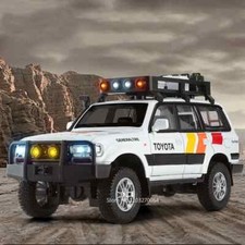 1:24 Metal Diecast Model Car Toy Sound Light Toy for Toyota Land Cruiser LC80