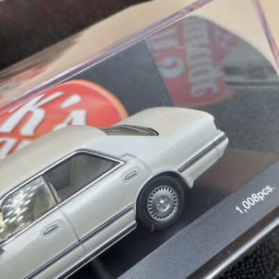 Kyosho 1/43 Nissan Gloria Cima FY31 White Pearl 1988 Diecast