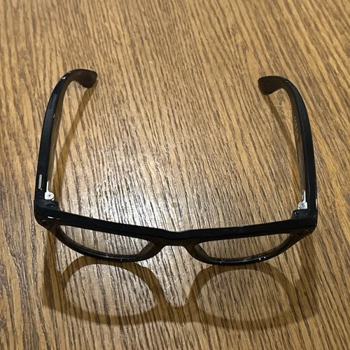 Ray-Ban Meta Skyler Smart Glasses w/ Case