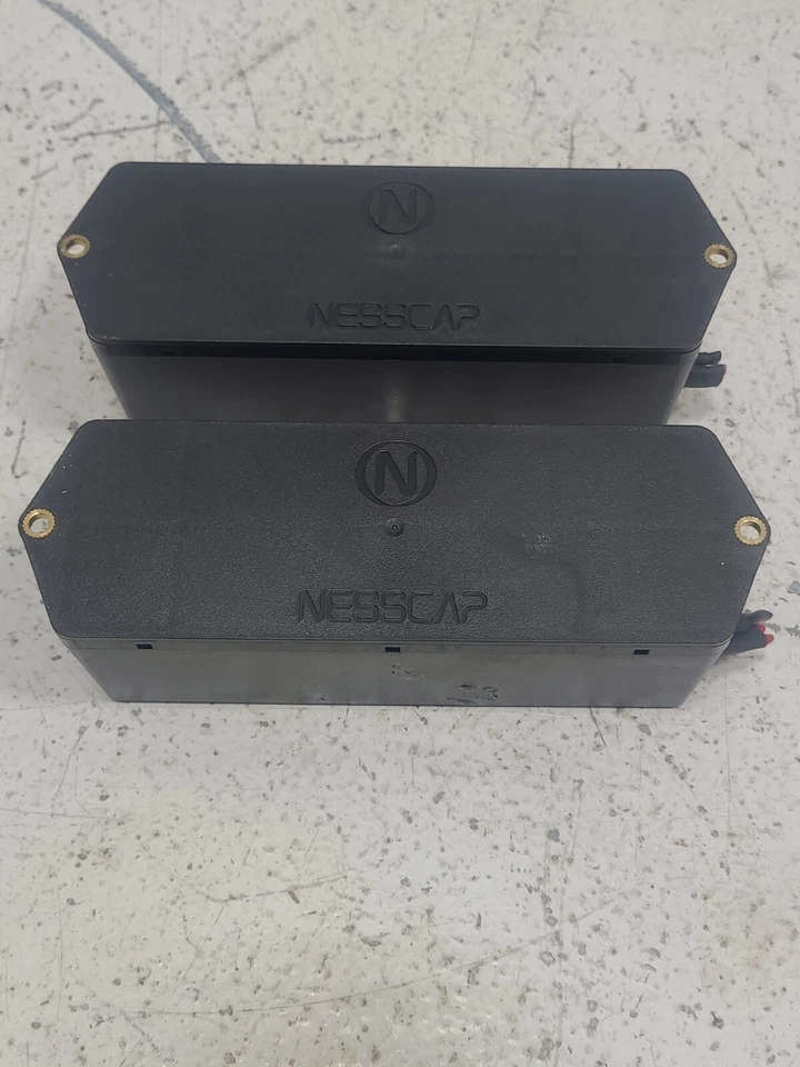 Lotto 2 fili unità condensatore Abb 3HAC025562-001/06 taglio. US Free Tax - Immagine 4 di 4