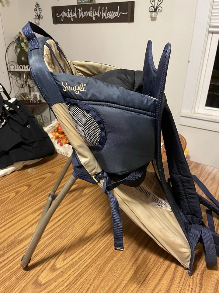 Portabebés Snugli Cross Roads Senderismo con Pata de cabra Foto 3 de 4