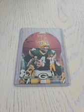 The Epic Story of Brett Favre's Streak Told Through Football Cards 39