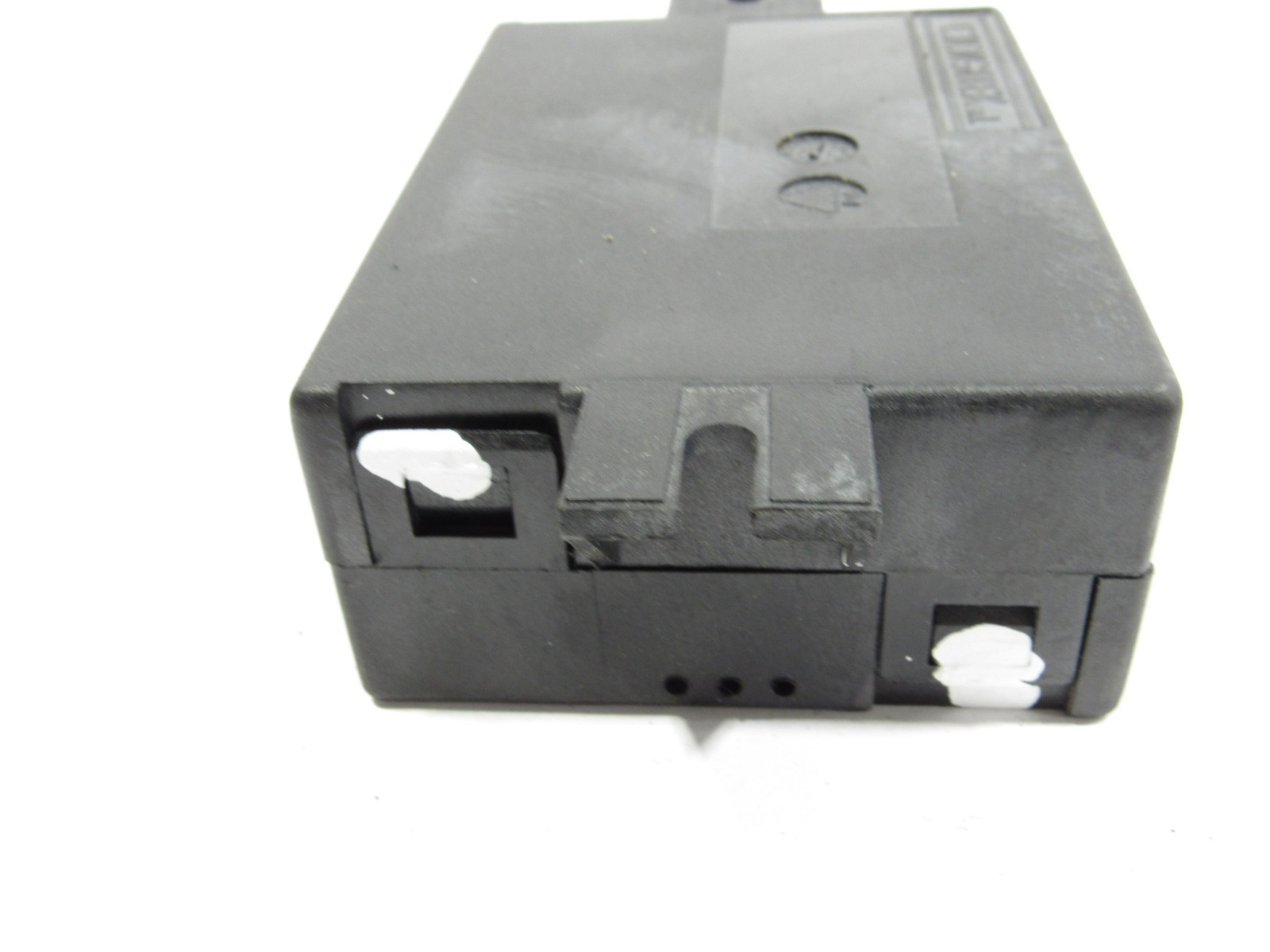 02-06 Maserati Coupe GT 2004 Instrument Panel Communication Interface Module |