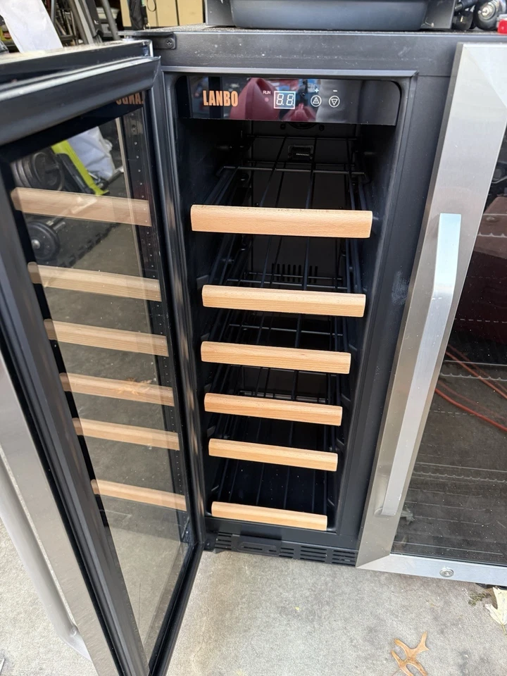 Refrigerador de vino LANBO 24 pulgadas Bebida y vino doble zona 18 botellas 55 latas Foto 2 de 4