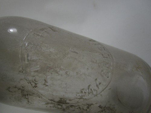 Vintage citrate of magnesia bottle with porcelain stopper embossed rare - Picture 8 of 9