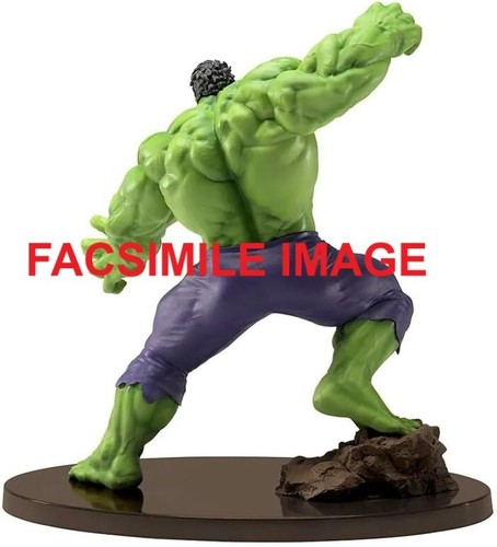 MARVEL COMICS LUMINASTA HULK SEGA 2024 - Foto 9 di 10