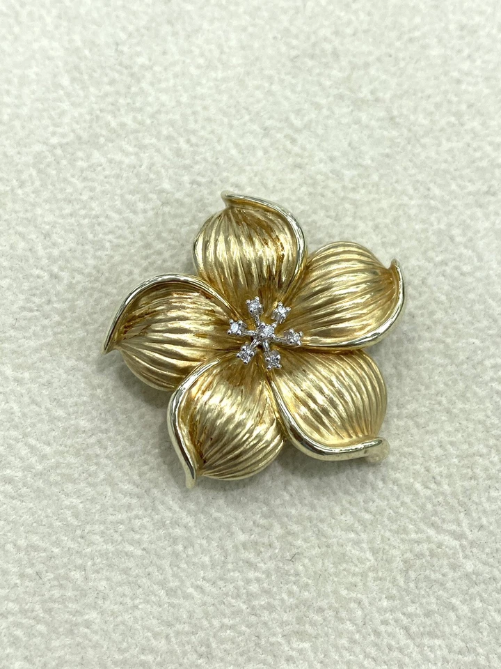 Broche vintage Estate de oro de 14k con diamantes de 0,25 quilates Foto 3 de 4