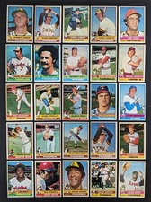 1976 Topps Baseball Set Break 25 Cards