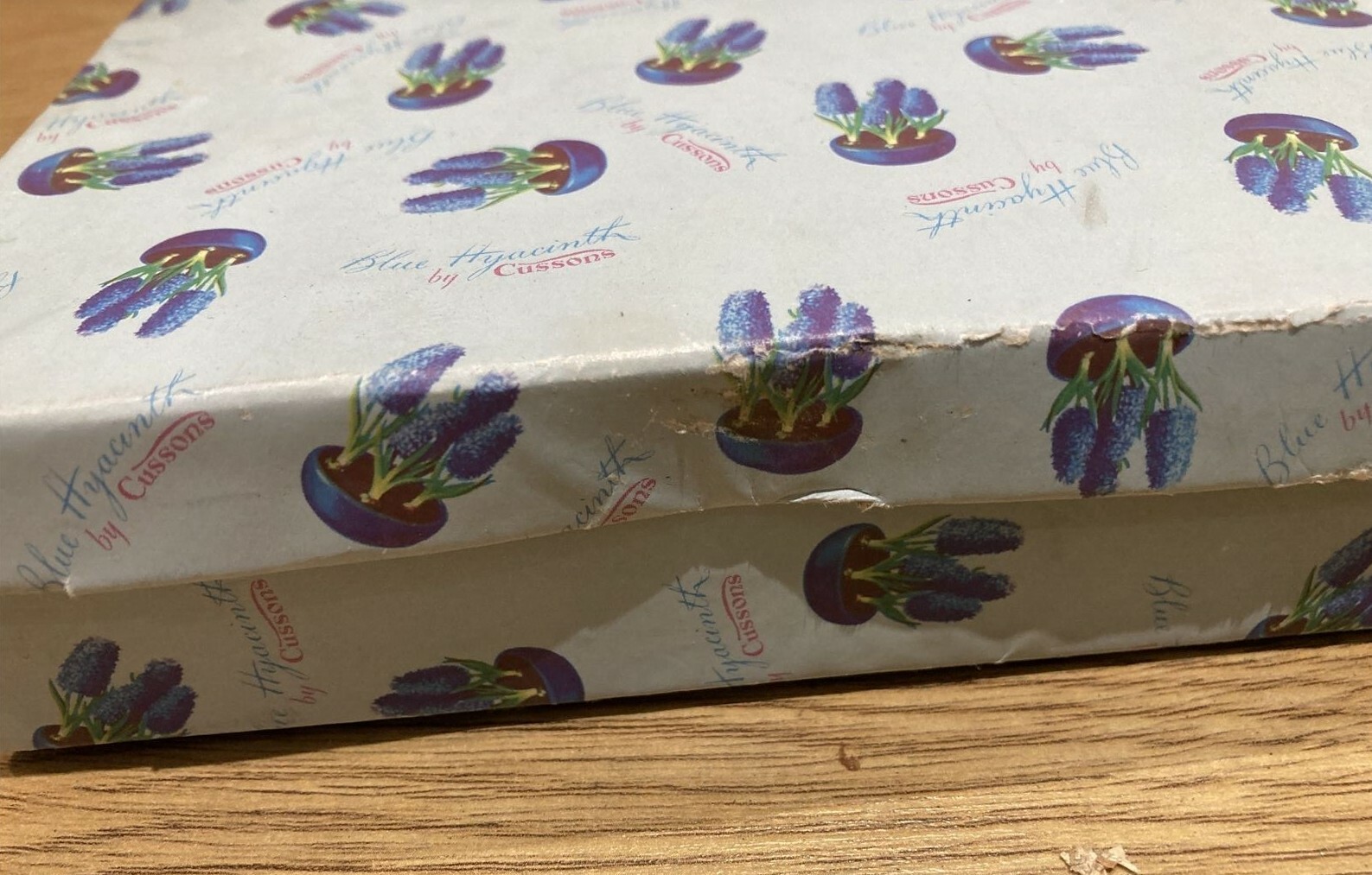 Vintage Cussons Blue Hyacinth Cardboard Box 18.5 cm x 12.5,  Pop-up Hyacinth 4