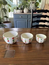 POLKA DOTS NESTING Serving Bowls Boston Warehouse Trading Set of 3 Blue Red Dots