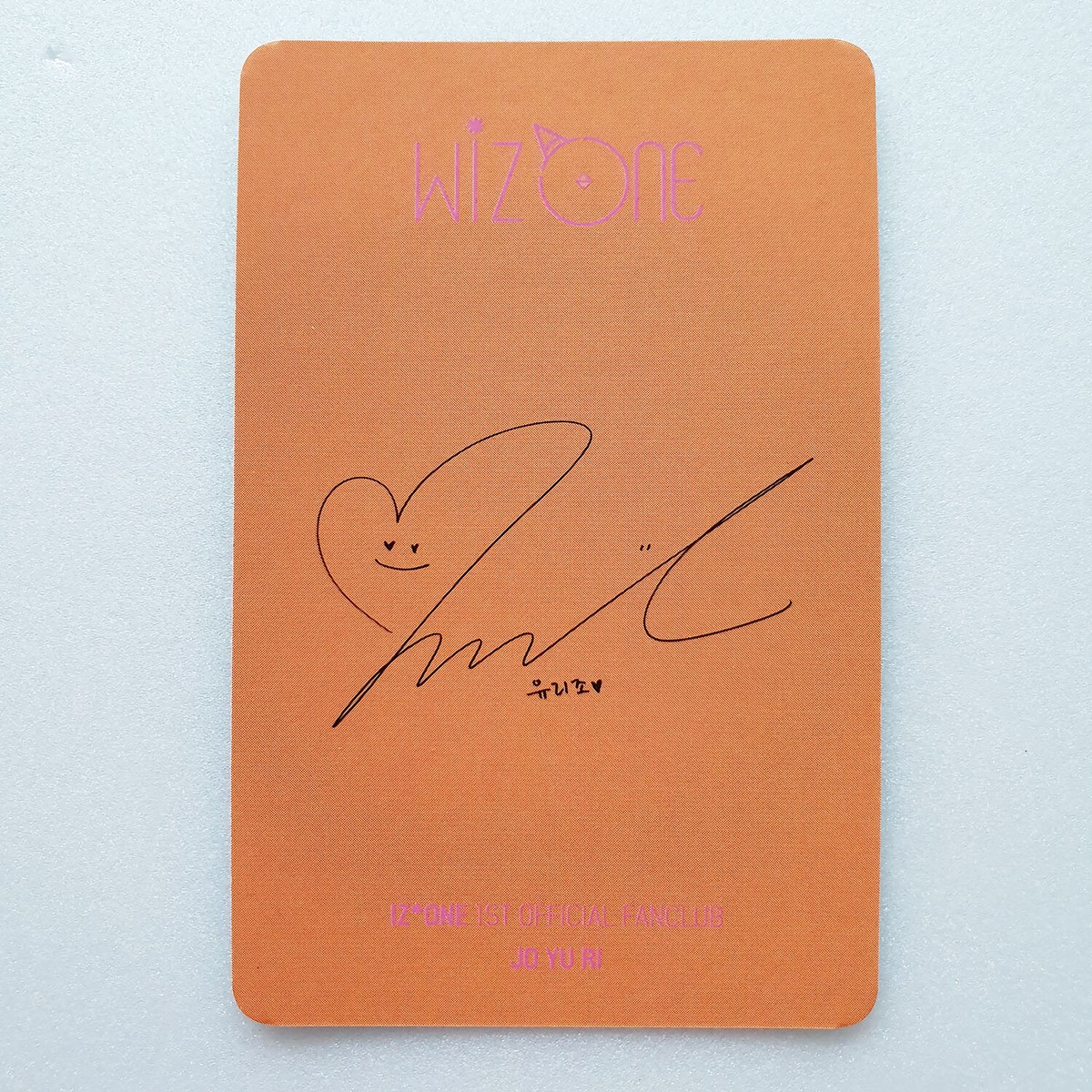 IZ*ONE (アイズワン) 1st Official Fanclub Kit WIZ*ONE