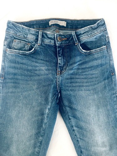 Zara Basic Denim Jean Z1975 Elastizados ajustados Raw dobladillo envejecido  tamaño 4 Azul Medio | eBay