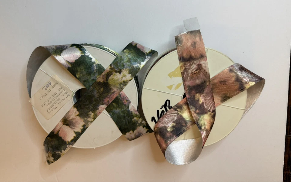 100 Yards Vintage Pink Green Floral Satin Ribbon Italy - Image 2 of 4