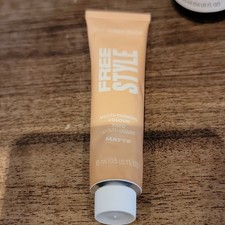 The Body Shop Multi Tasking Free Style Matte FARD 15ml